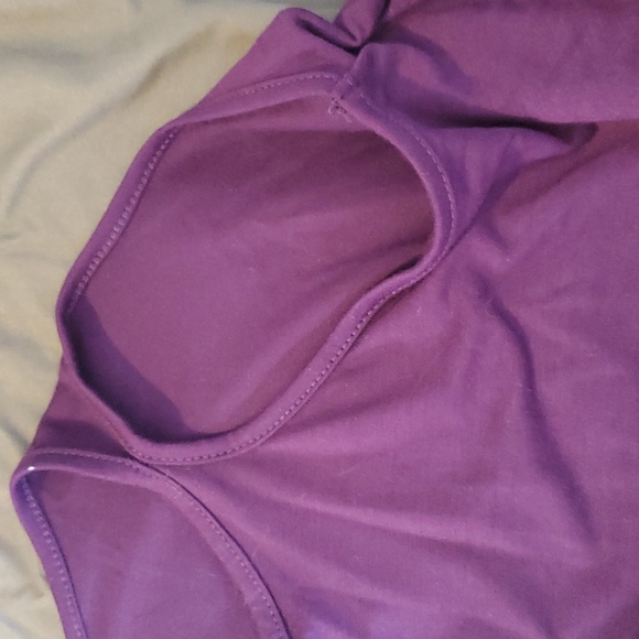 Purple shien blouse with cold shoulder detail on left side - Picture 2 of 3